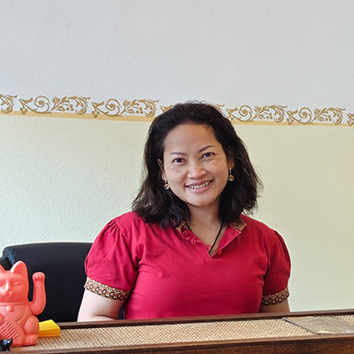 Porni von ‚Renuga Thai Wellness Massage‘ aus Bochum Porni von ‚Renuga Thai Wellness Massage‘ aus Bochum
